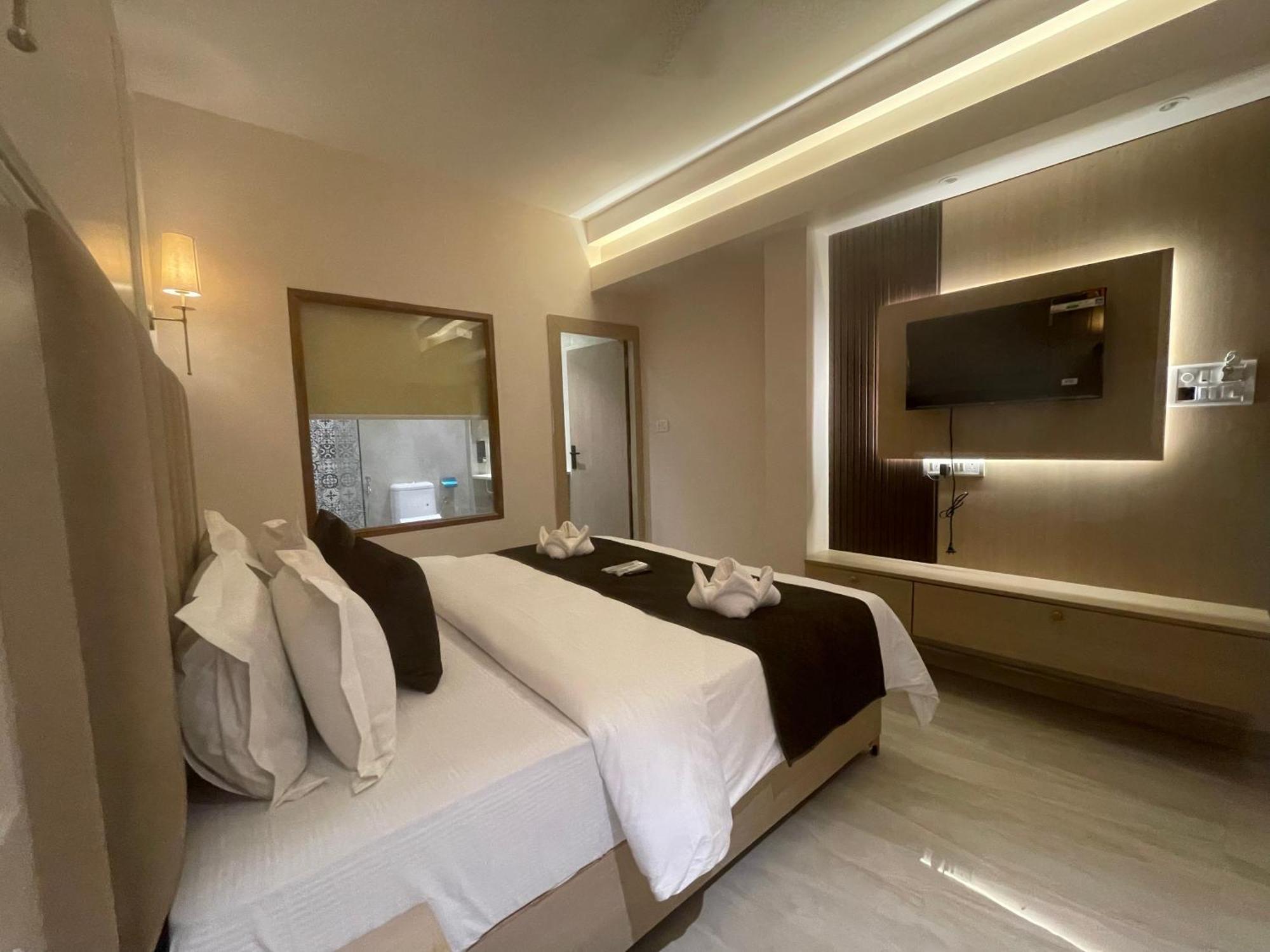 Royal Casa Baga Hotel Luaran gambar